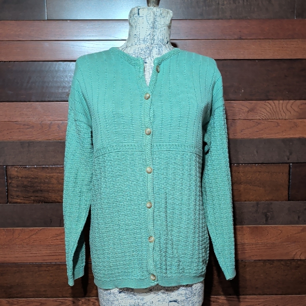 Vintage Willow Ridge Women's Mint Green Button-Up Sweater